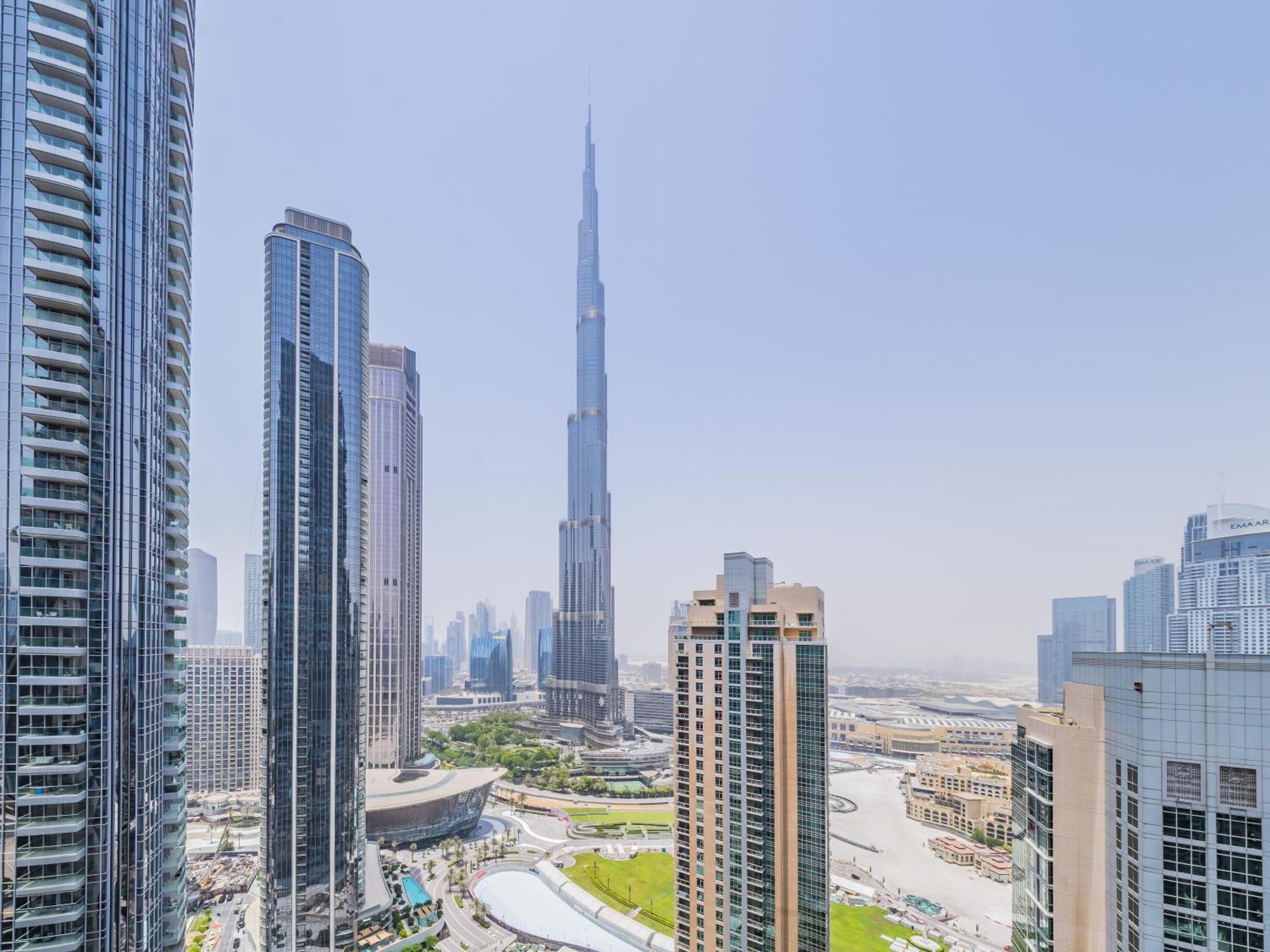 Trps - Act One Act Two Towers, Downtown - 3br Maid With Iconic Burj Khalifa View Apartment